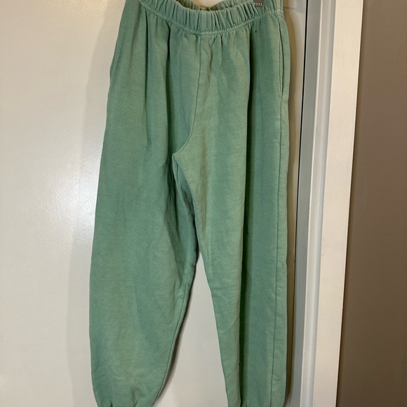 Sweat Set - Picture 4 of 4